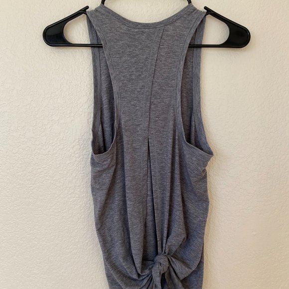 GapFit Gray Breathe Tank Top Back Tie Size XS - Picture 2 of 3